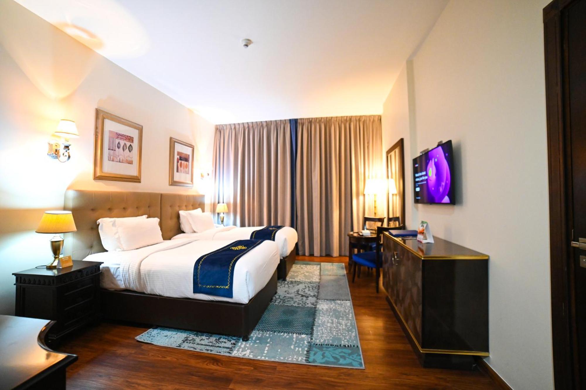 Seven Seas Hotel 두바이 외부 사진