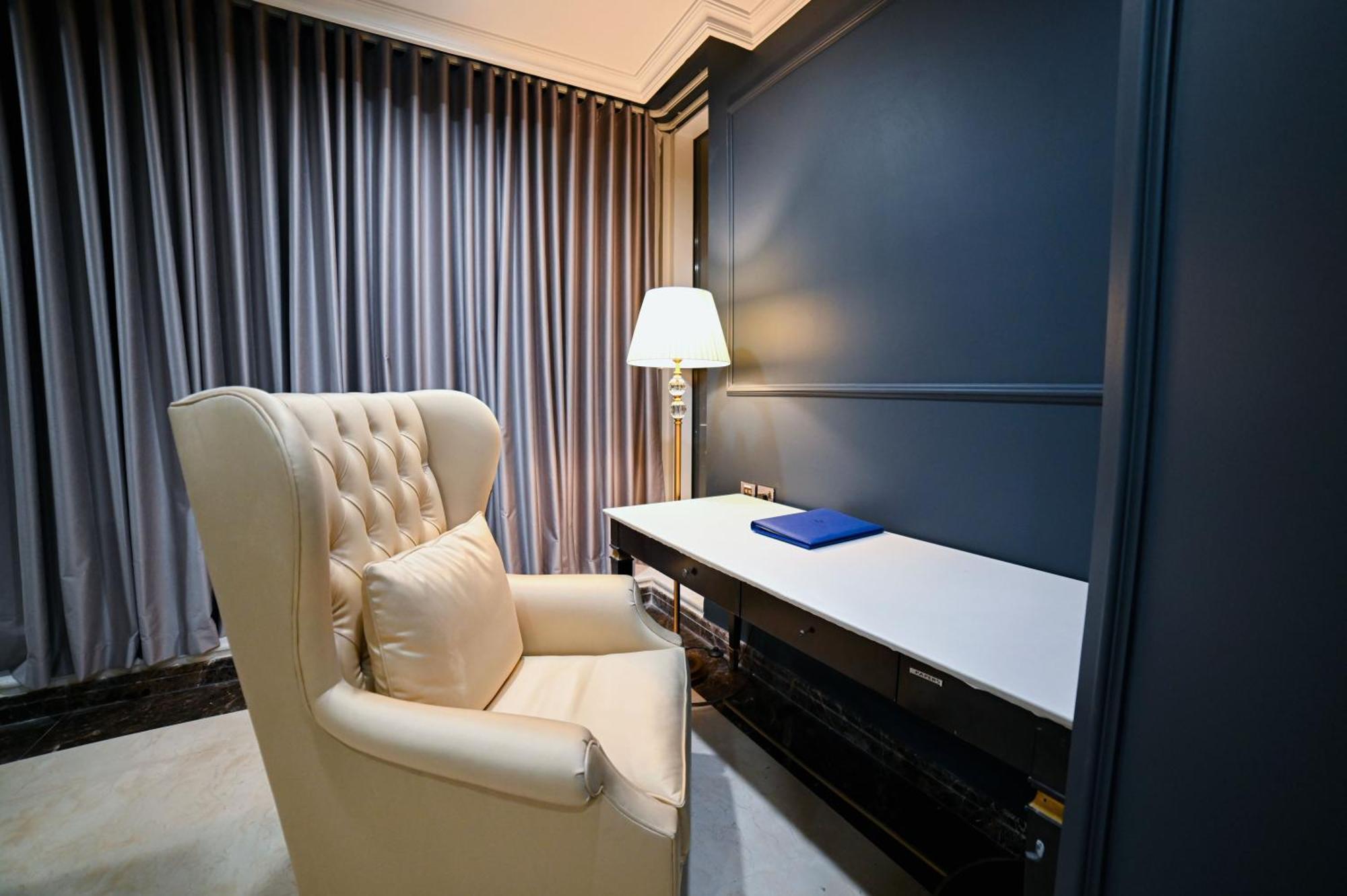 Seven Seas Hotel 두바이 외부 사진